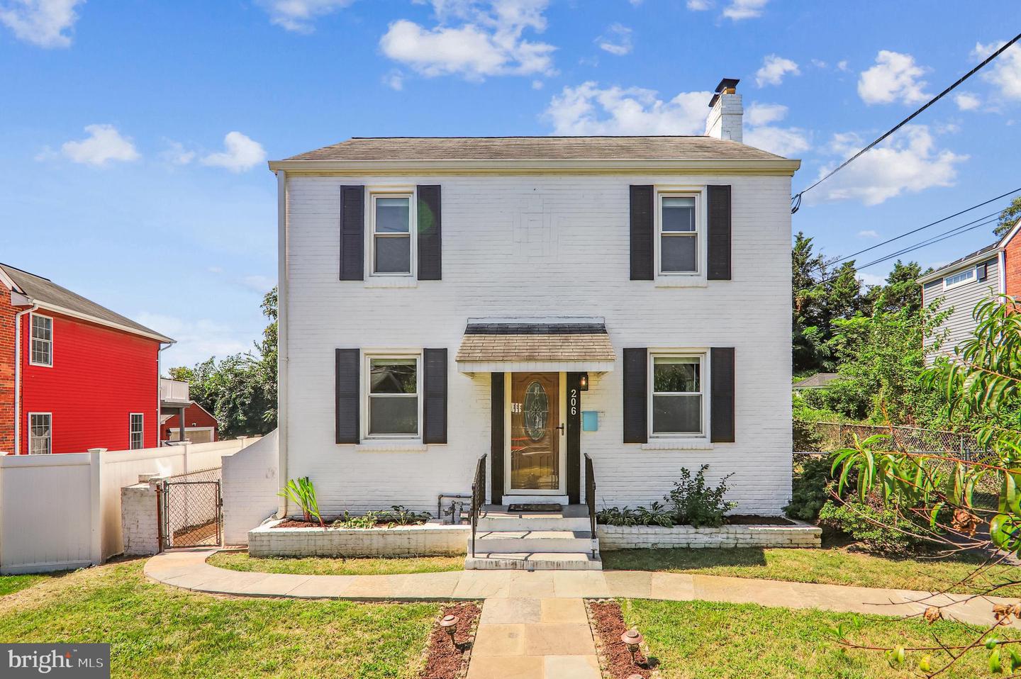 Silver Spring, Maryland, 20901, United States, 4 Bedrooms Bedrooms, ,3 BathroomsBathrooms,Residential,For Sale,1932043