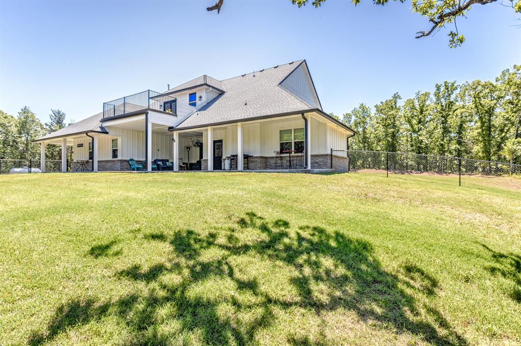 Newalla, Oklahoma, 74857, United States, 3 Bedrooms Bedrooms, ,3 BathroomsBathrooms,Residential,For Sale,1827930