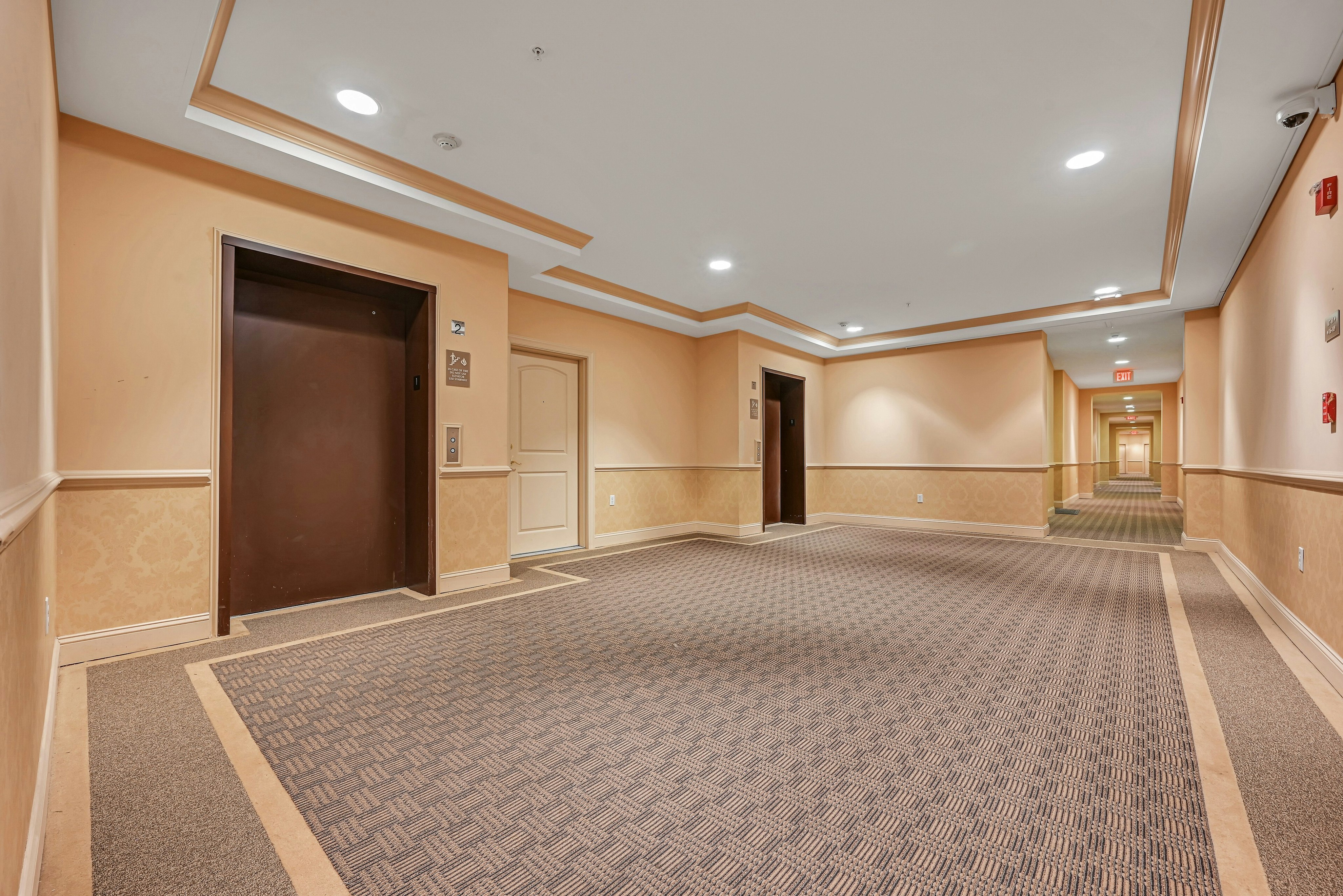  2107 Windsor Park Court, Teaneck, NJ 07666 - 物件實景