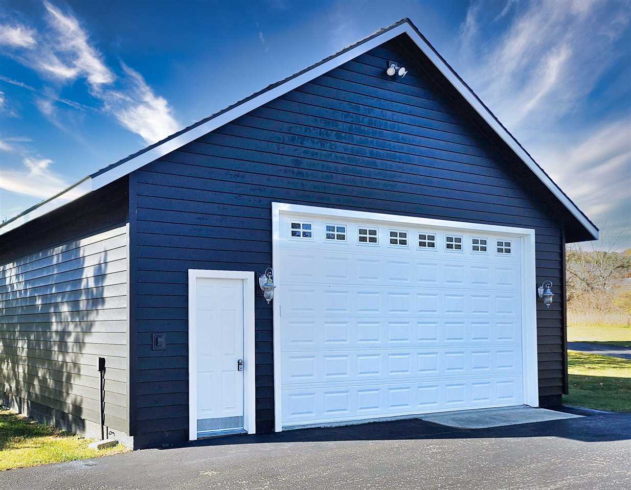 Boyne City, Michigan, 49712, United States, 5 Bedrooms Bedrooms, ,3 BathroomsBathrooms,Residential,For Sale,1986275