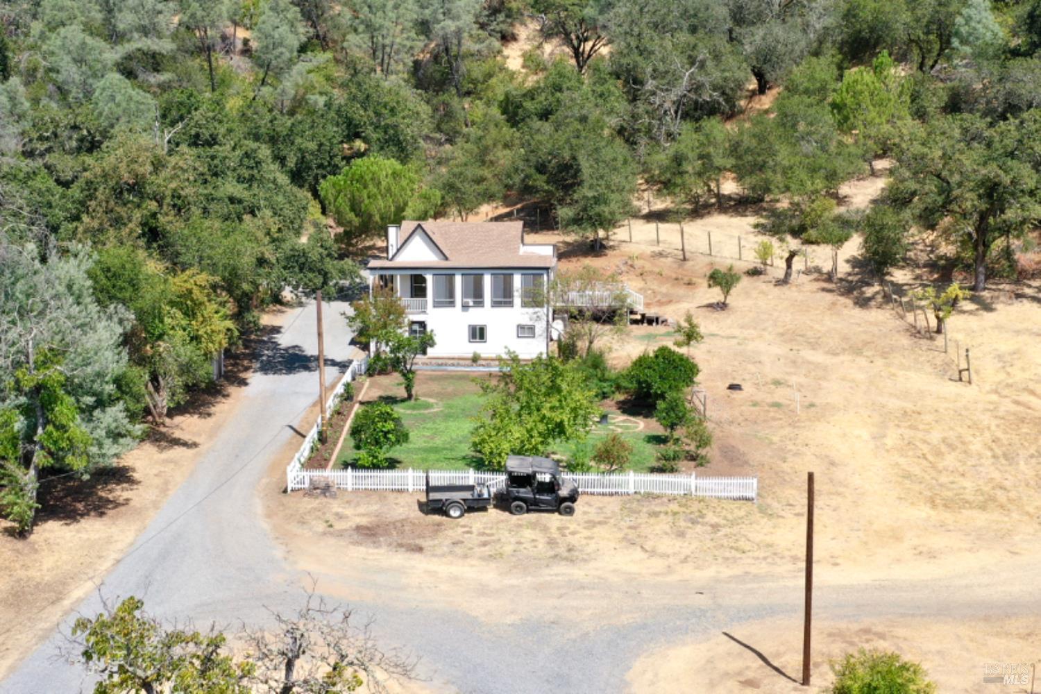 Cloverdale, California, 95425, United States, 3 Bedrooms Bedrooms, ,4 BathroomsBathrooms,Residential,For Sale,1941601