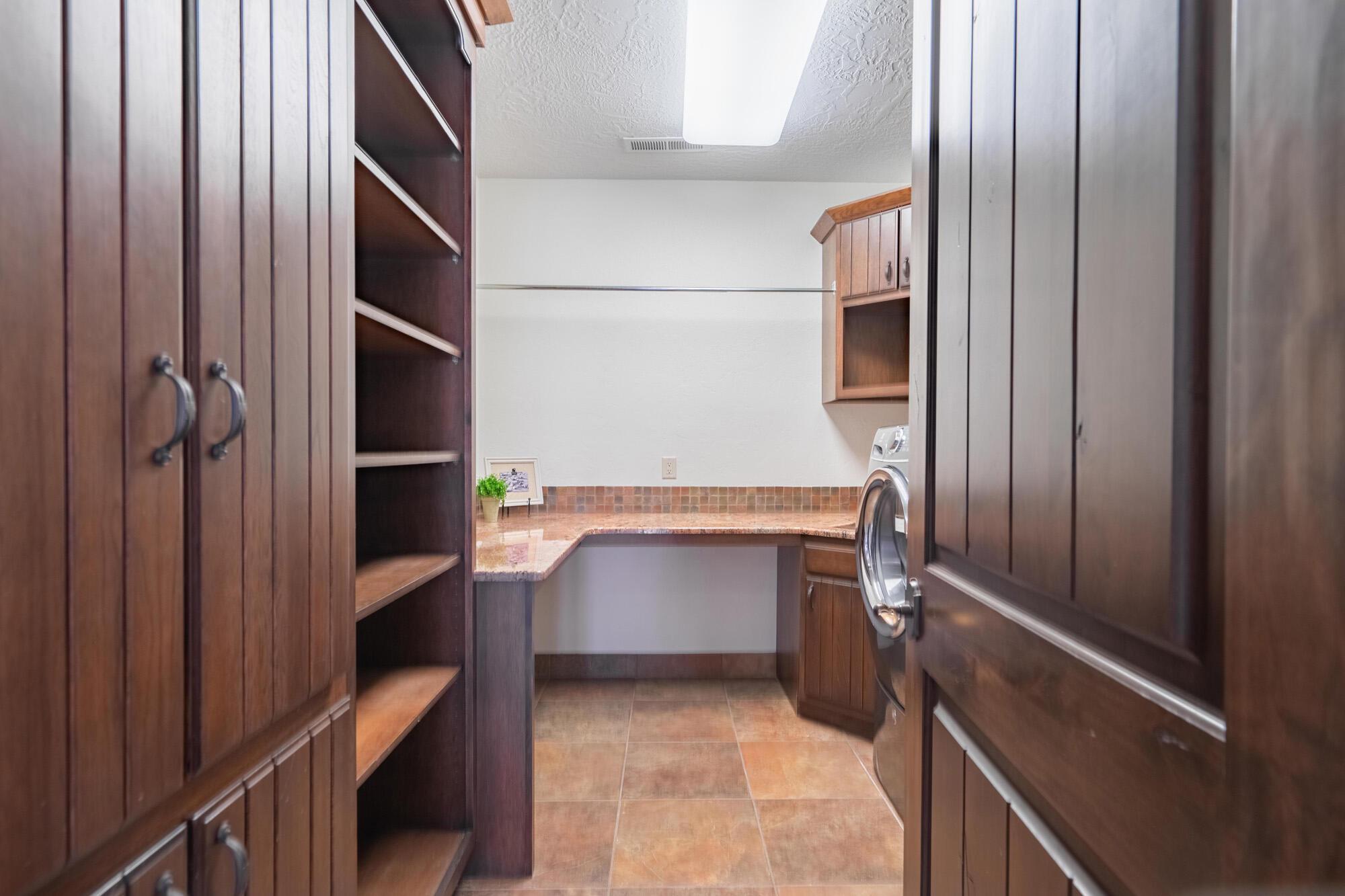 Washington, Utah, 84780, United States, 4 Bedrooms Bedrooms, ,2 BathroomsBathrooms,Residential,For Sale,2009720