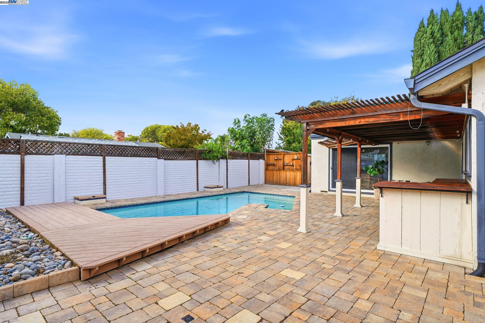 Livermore, California, 94551, United States, 3 Bedrooms Bedrooms, ,2 BathroomsBathrooms,Residential,For Sale,1992921