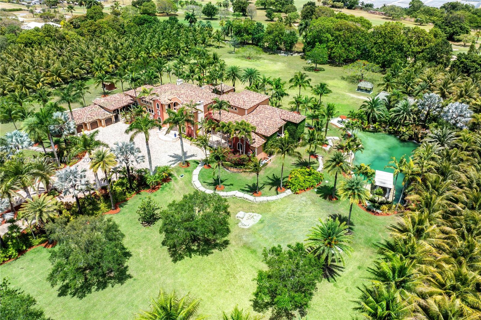Homestead, Florida, 33031, United States, 6 Bedrooms Bedrooms, ,7 BathroomsBathrooms,Residential,For Sale,1804180