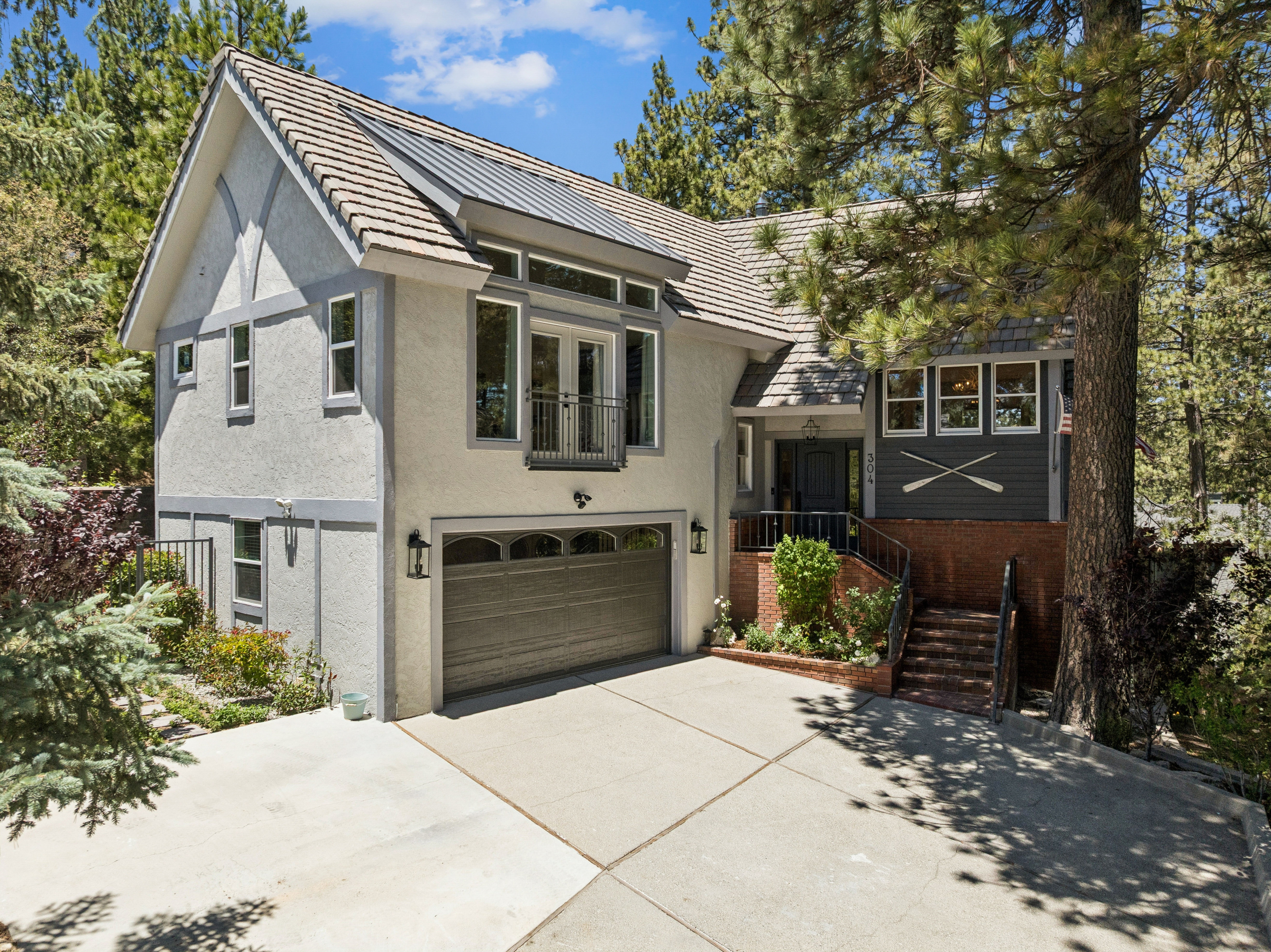  304 Lake Knoll Drive, Lake Arrowhead, CA 92352 - 物件實景
