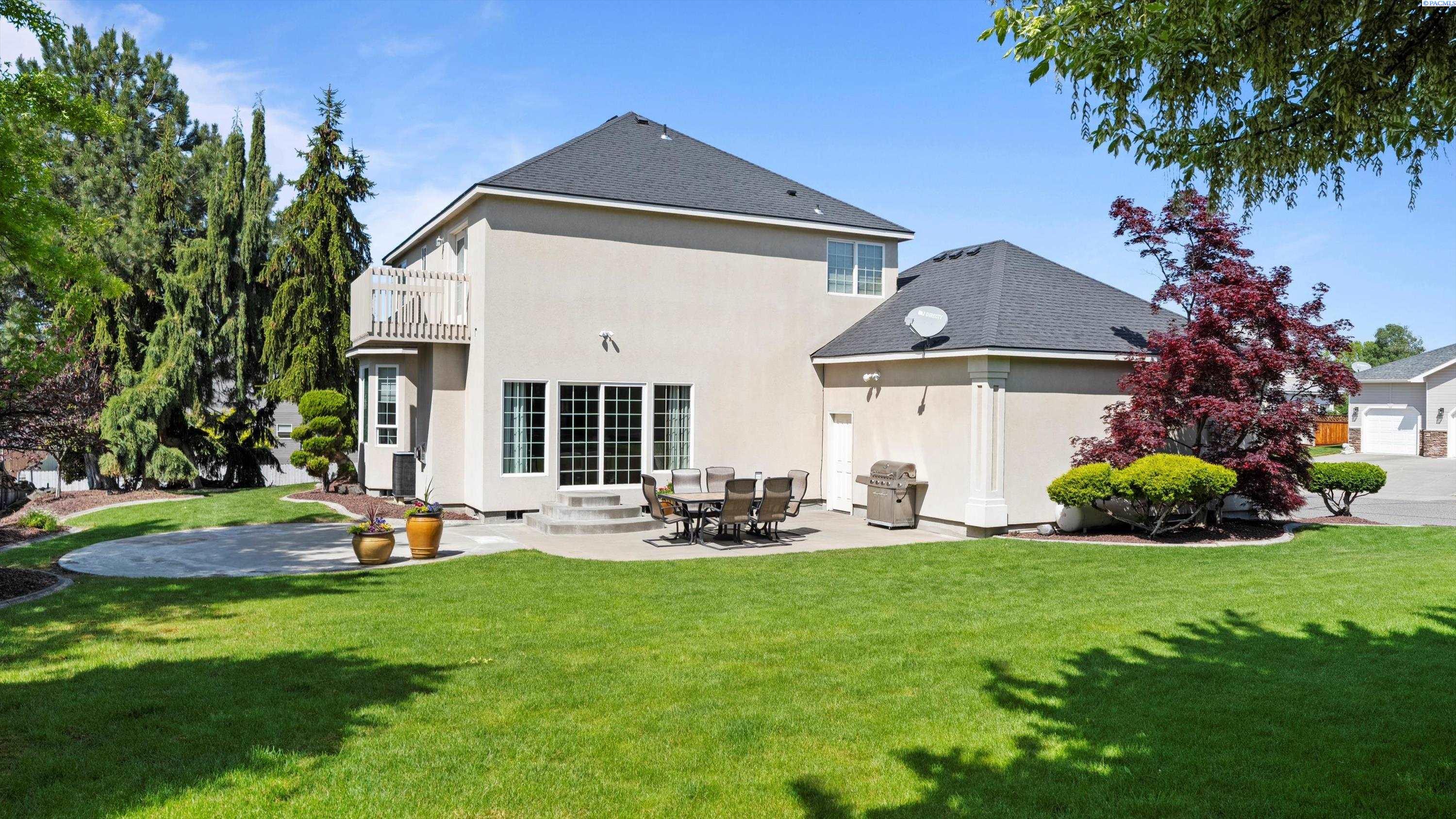 Pasco, Washington, 99301, United States, 3 Bedrooms Bedrooms, ,3 BathroomsBathrooms,Residential,For Sale,1794884
