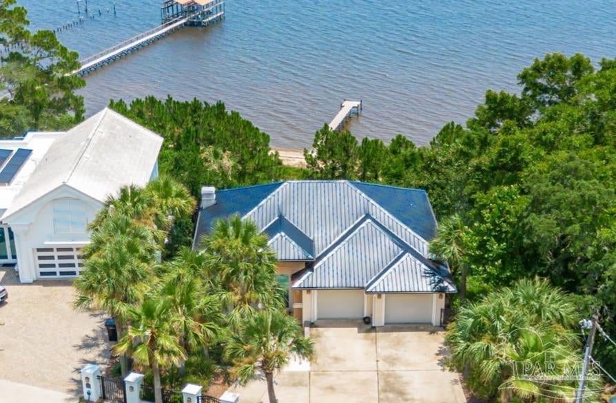 Pensacola, Florida, 32504, United States, 3 Bedrooms Bedrooms, ,4 BathroomsBathrooms,Residential,For Sale,1893551