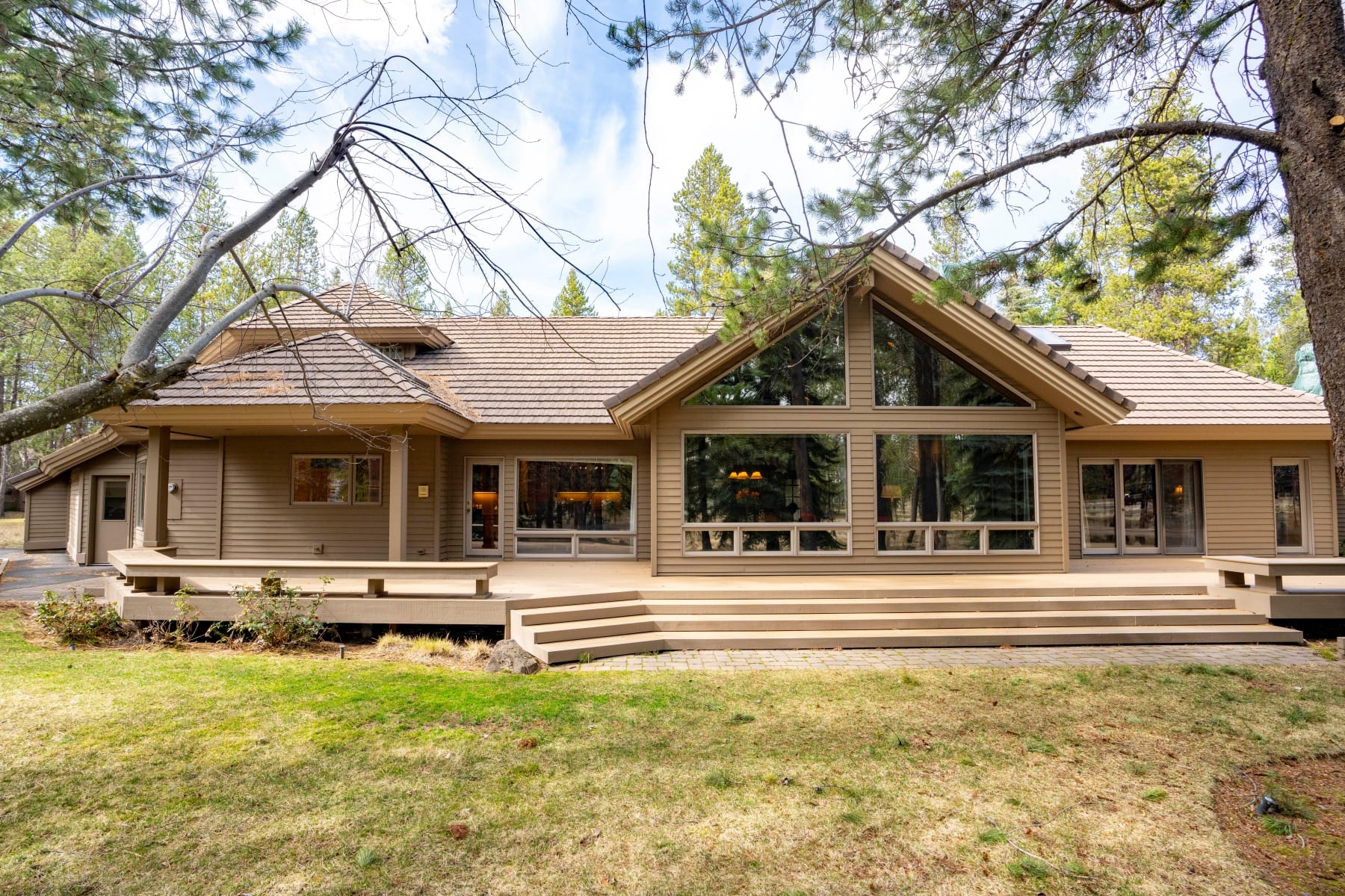  17685 Warbler West Lane #5,6,7 Sunriver, OR 97707 - 物件實景