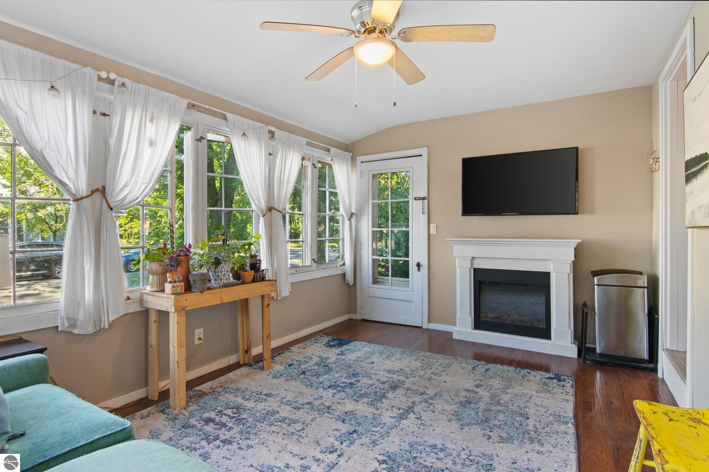Traverse City, Michigan, 49684, United States, 4 Bedrooms Bedrooms, ,2 BathroomsBathrooms,Residential,For Sale,1943560