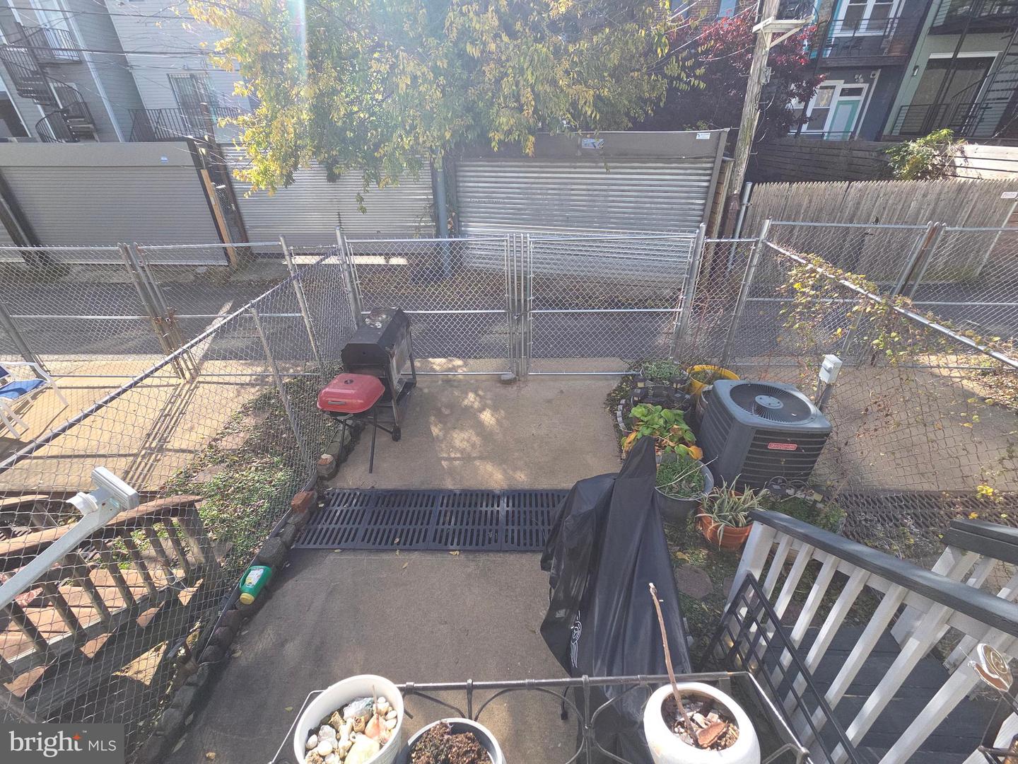 Washington, District of Columbia, 20001, United States, 3 Bedrooms Bedrooms, ,3 BathroomsBathrooms,Residential,For Sale,1991796