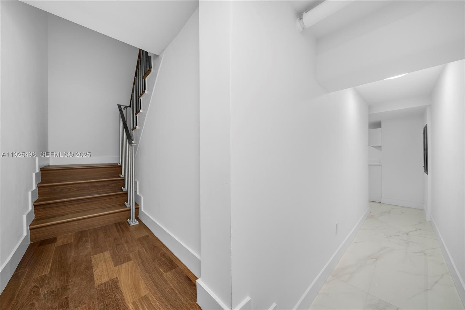 Miami Beach, Florida, 33139, United States, 3 Bedrooms Bedrooms, ,4 BathroomsBathrooms,Residential,For Sale,2003256