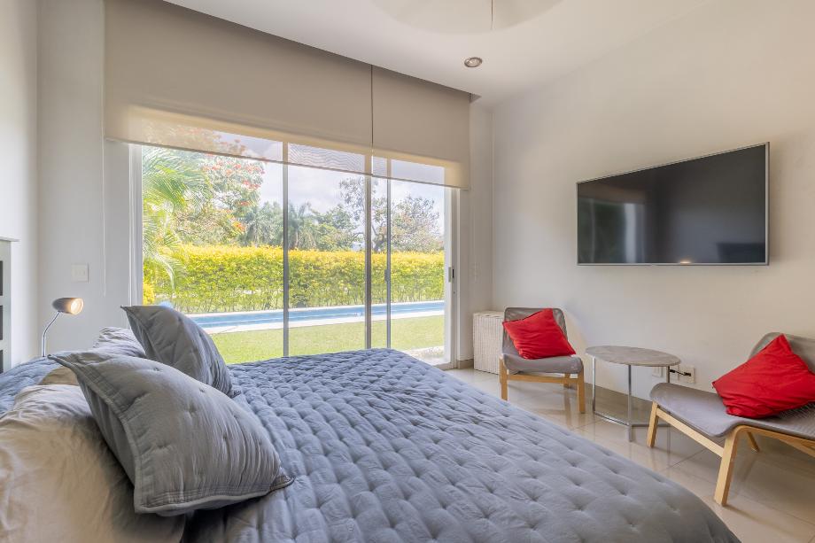 Emiliano Zapata, Morelos, 62765, Mexico, 5 Bedrooms Bedrooms, ,6 BathroomsBathrooms,Residential,For Sale,1965524