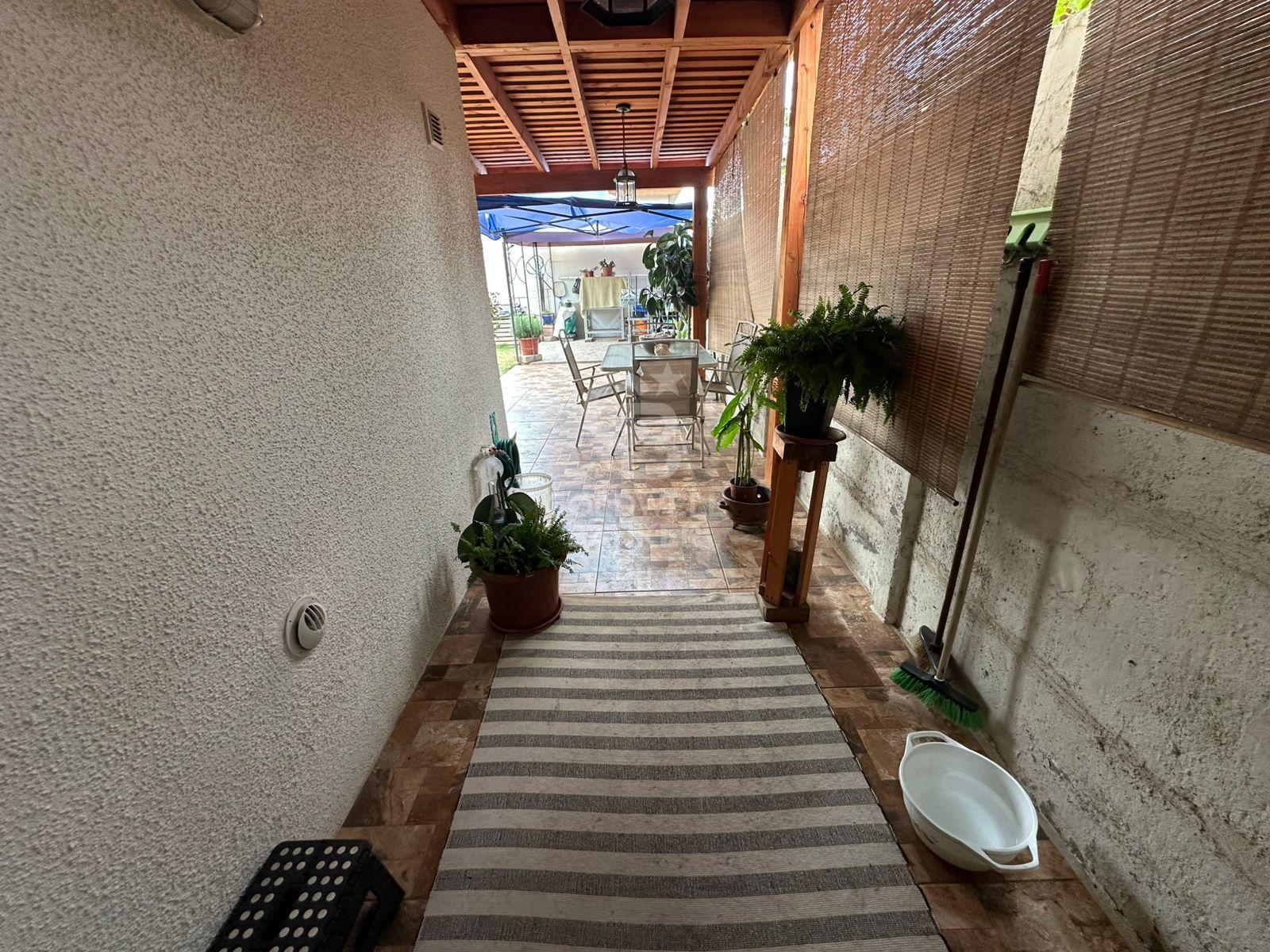 Colina, Chile, 5 Bedrooms Bedrooms, ,3 BathroomsBathrooms,Residential,For Sale,1805508