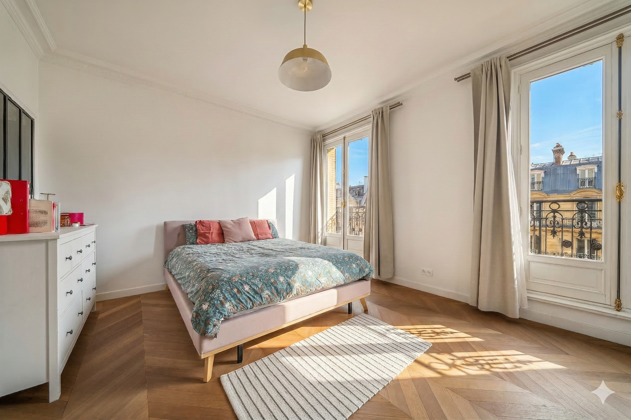  Top floor with exceptional volumes - Opera - 物件實景