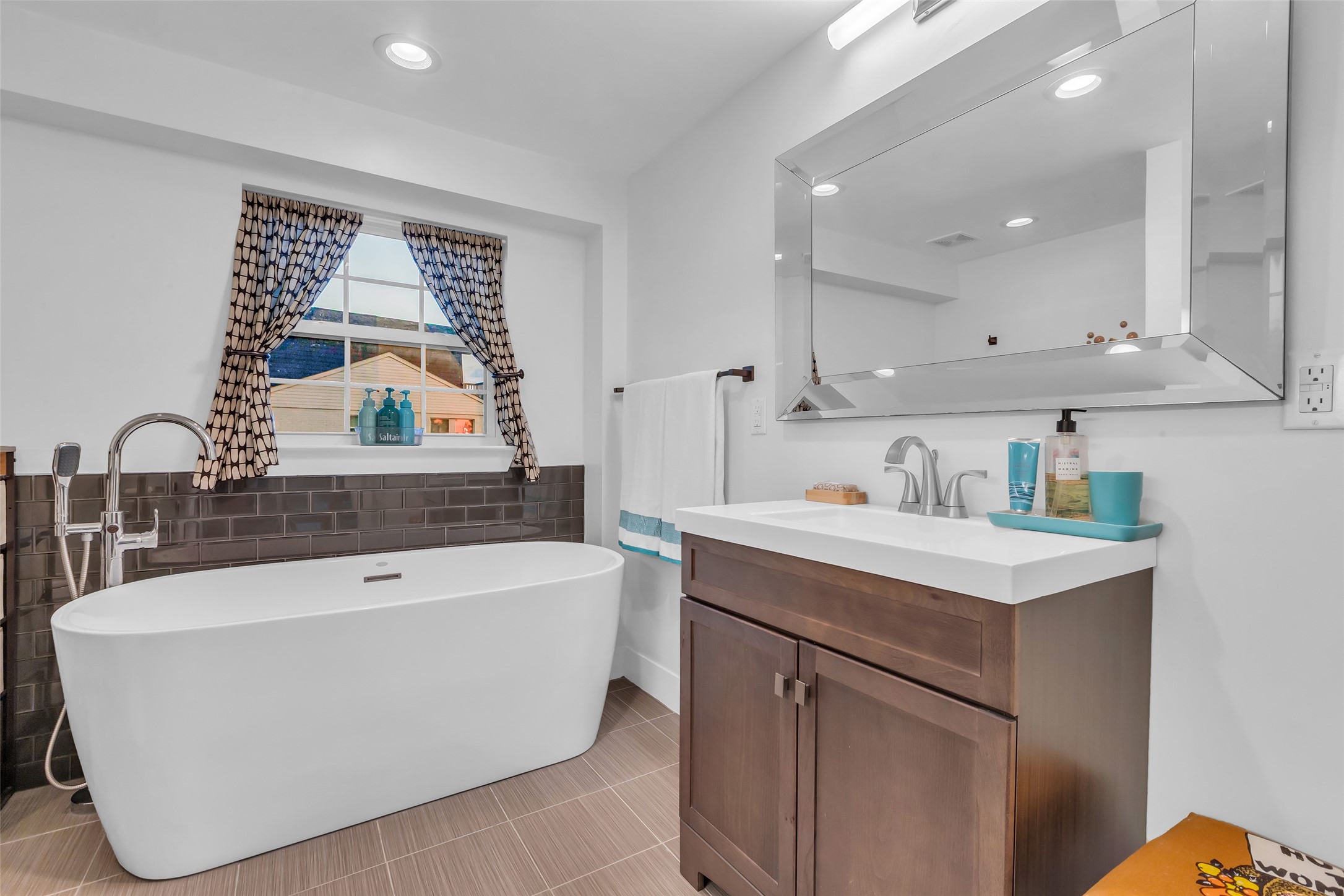  784 W Cattle Drive - 物件實景