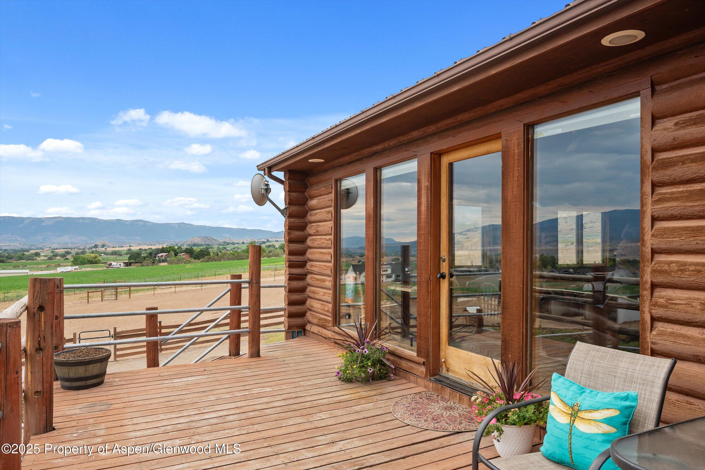 Silt, Colorado, 81652, United States, 3 Bedrooms Bedrooms, ,2 BathroomsBathrooms,Residential,For Sale,1901039