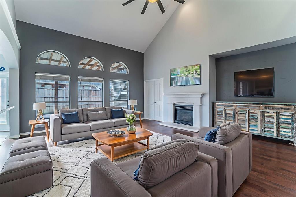 Mansfield, Texas, 76063, United States, 3 Bedrooms Bedrooms, ,3 BathroomsBathrooms,Residential,For Sale,2005413