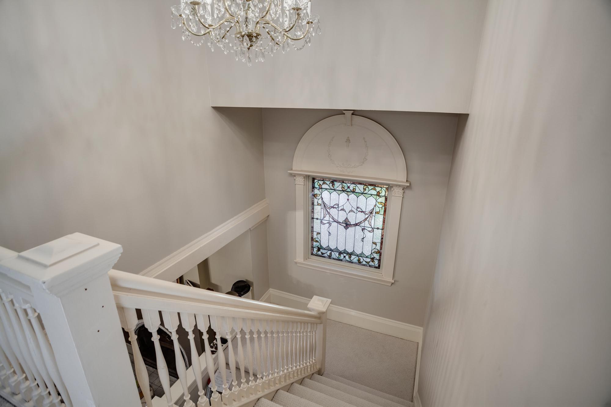 Minneapolis, Minnesota, 55408, United States, 5 Bedrooms Bedrooms, ,2 BathroomsBathrooms,Residential,For Sale,1960764