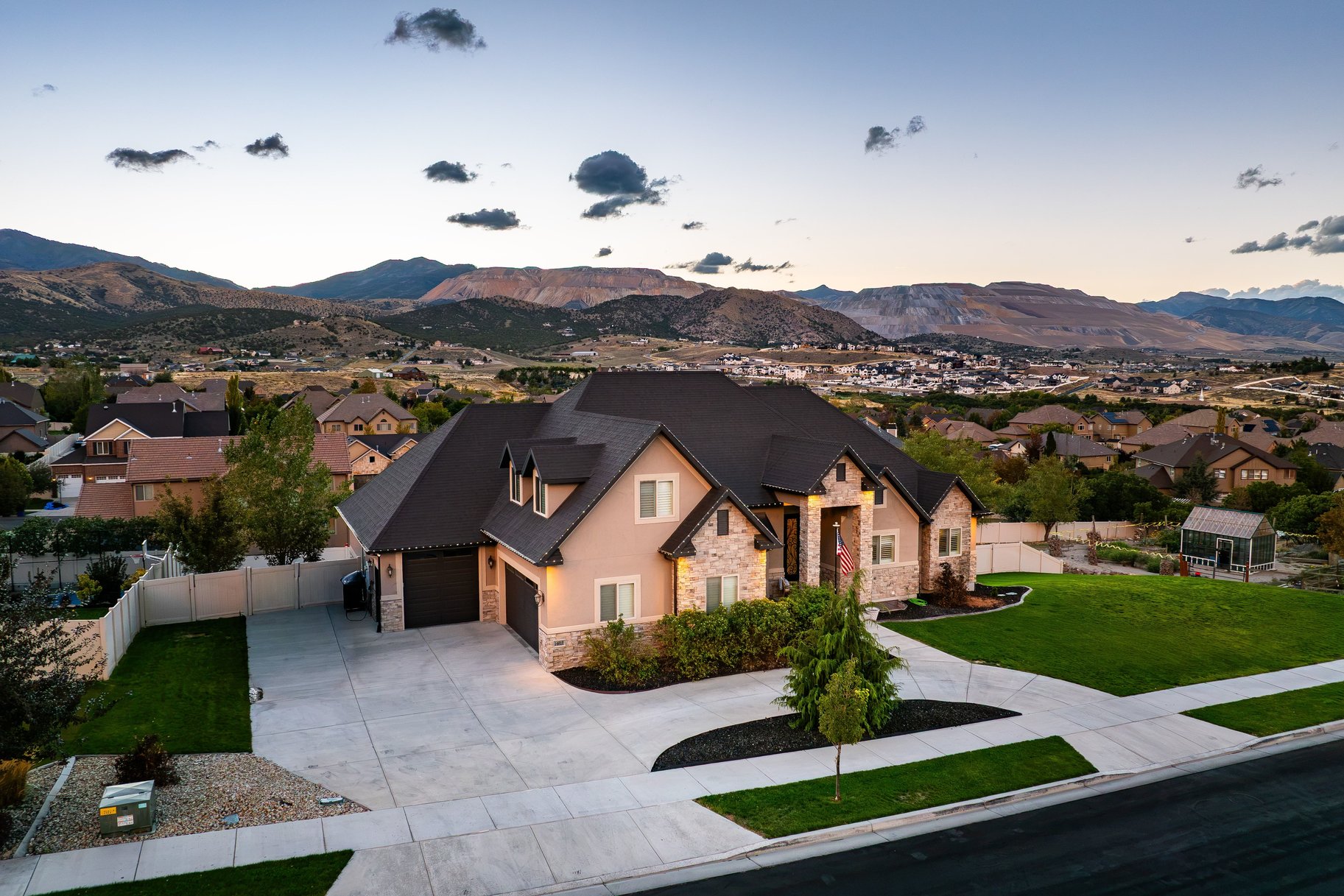  Custom Herriman Estate - 物件實景