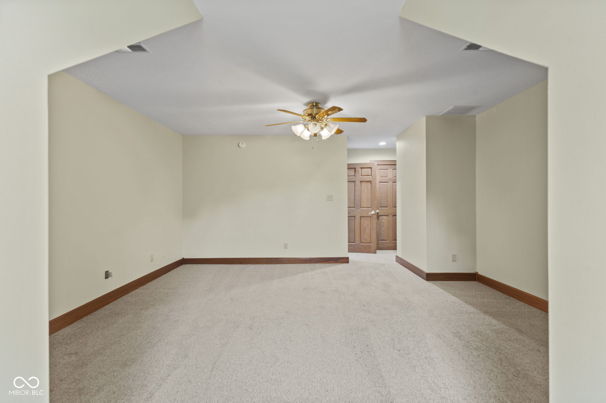 Greencastle, Indiana, 46135, United States, 4 Bedrooms Bedrooms, ,3 BathroomsBathrooms,Residential,For Sale,2049486