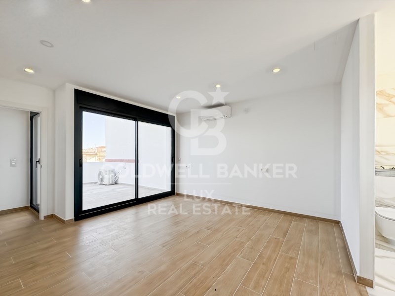 Empuriabrava, Catalonia, ES, 4 Bedrooms Bedrooms, ,4 BathroomsBathrooms,Residential,For Sale,1700789