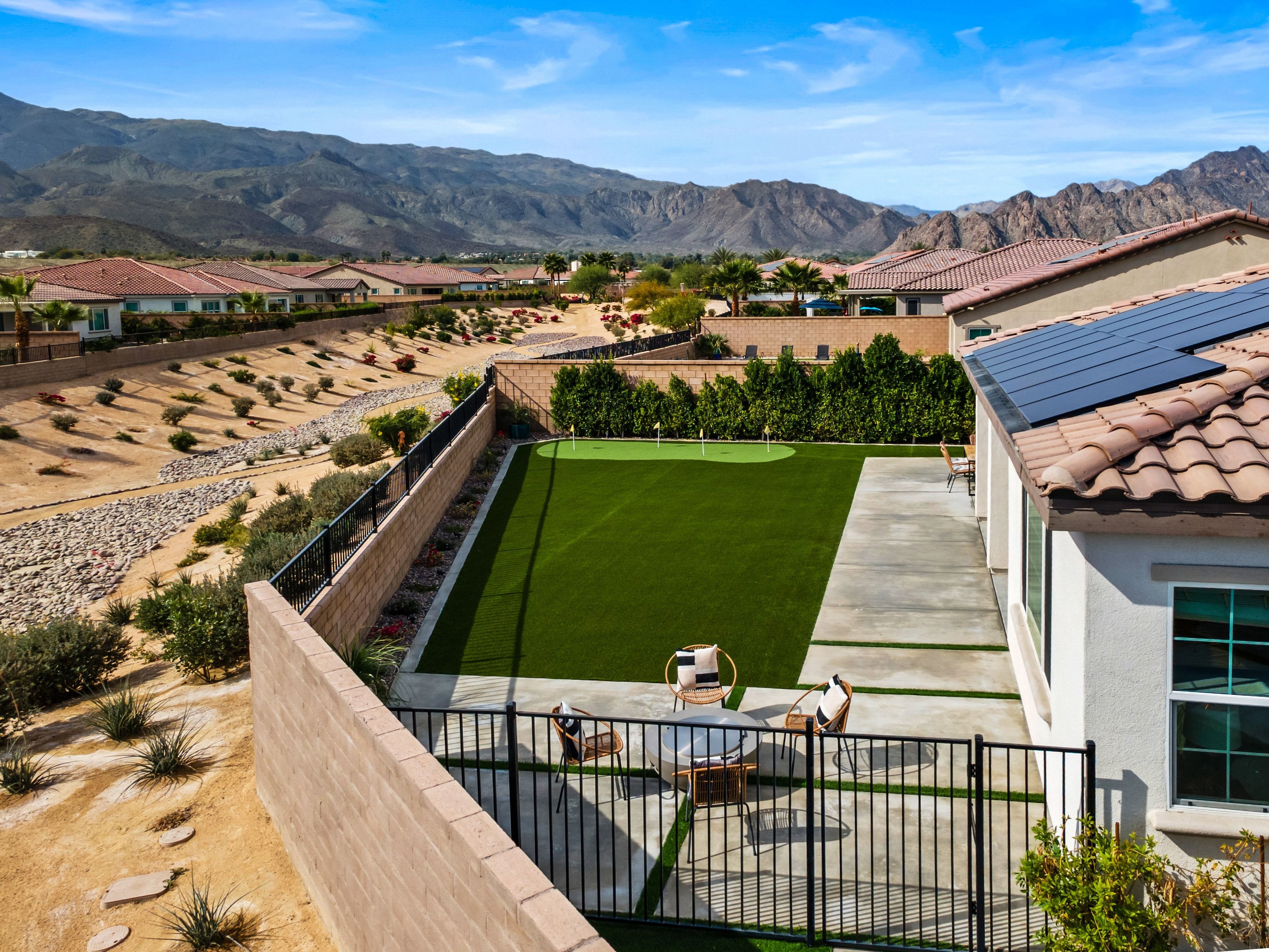  Effortless Living, Thoughtfully Framed By The Desert - 物件實景