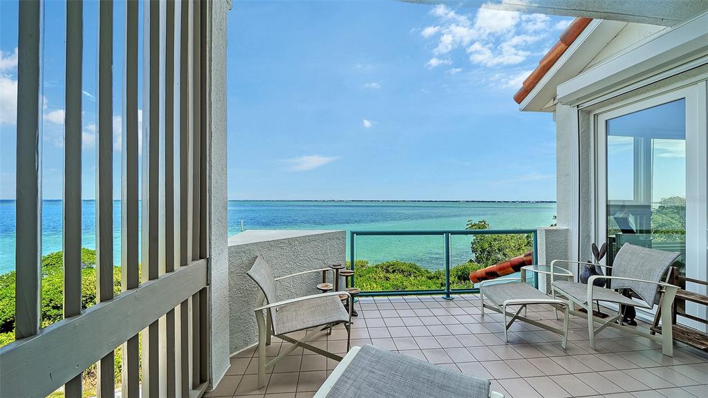 Longboat Key, Florida, 34228, United States, 2 Bedrooms Bedrooms, ,3 BathroomsBathrooms,Residential,For Sale,1989071
