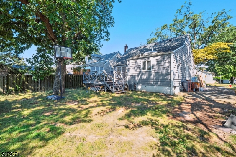 Kenilworth Boro, New Jersey, 07033-2046, United States, 3 Bedrooms Bedrooms, ,3 BathroomsBathrooms,Residential,For Sale,1977476