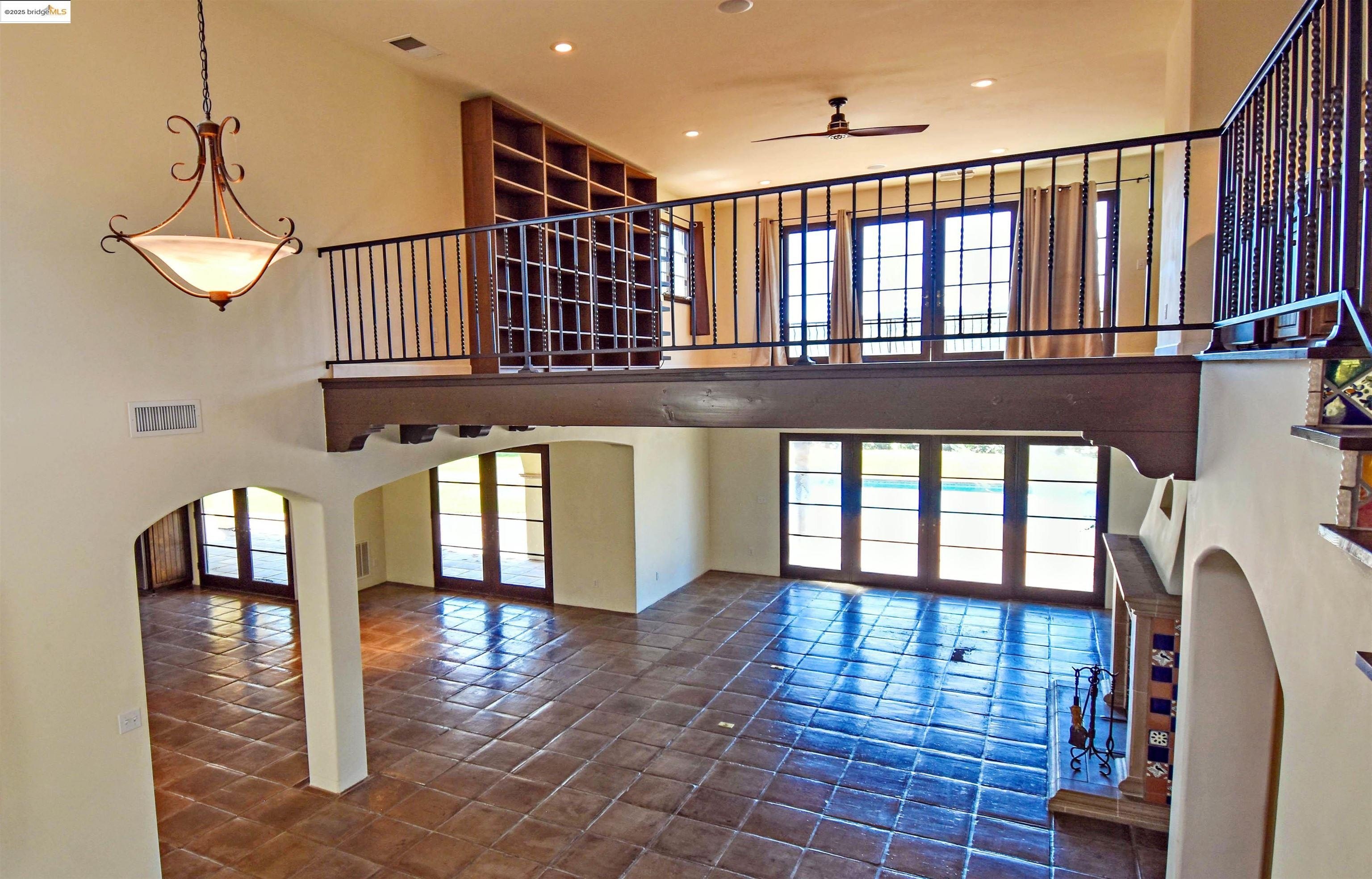 Sonora, California, 95370, United States, 4 Bedrooms Bedrooms, ,4 BathroomsBathrooms,Residential,For Sale,1846980