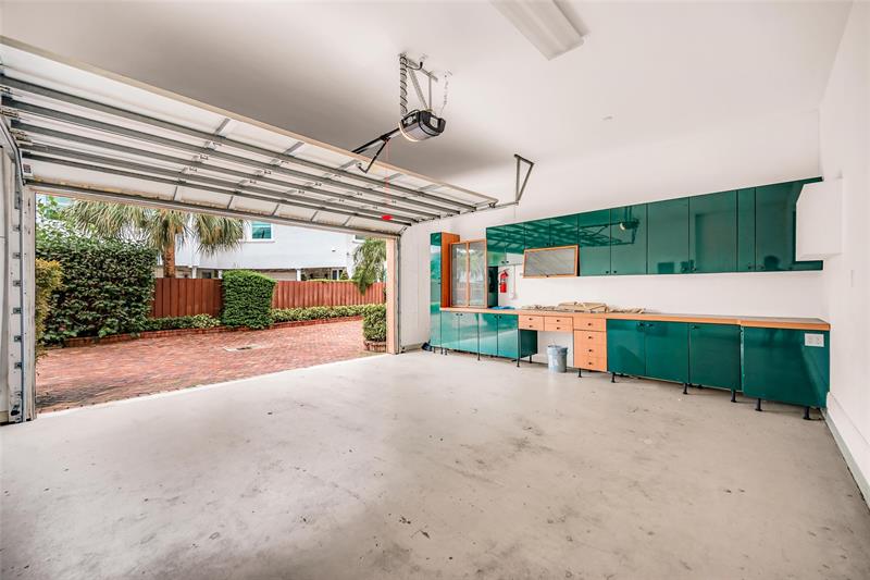 Fort Lauderdale, Florida, 33301, United States, 3 Bedrooms Bedrooms, ,4 BathroomsBathrooms,Residential,For Sale,1947110