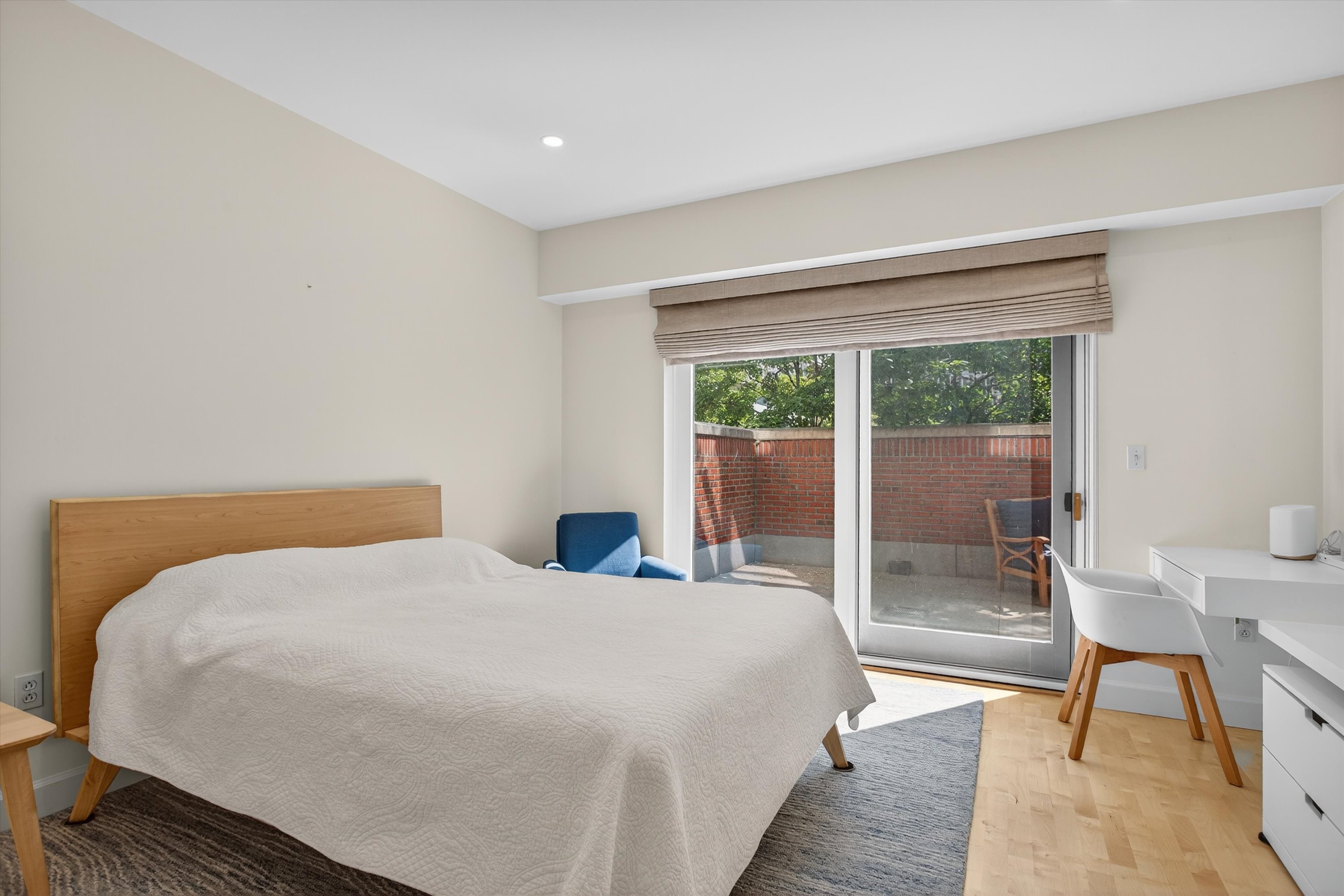  10 Bowdoin Street, Unit 202, Boston, MA, 02114 - 物件實景