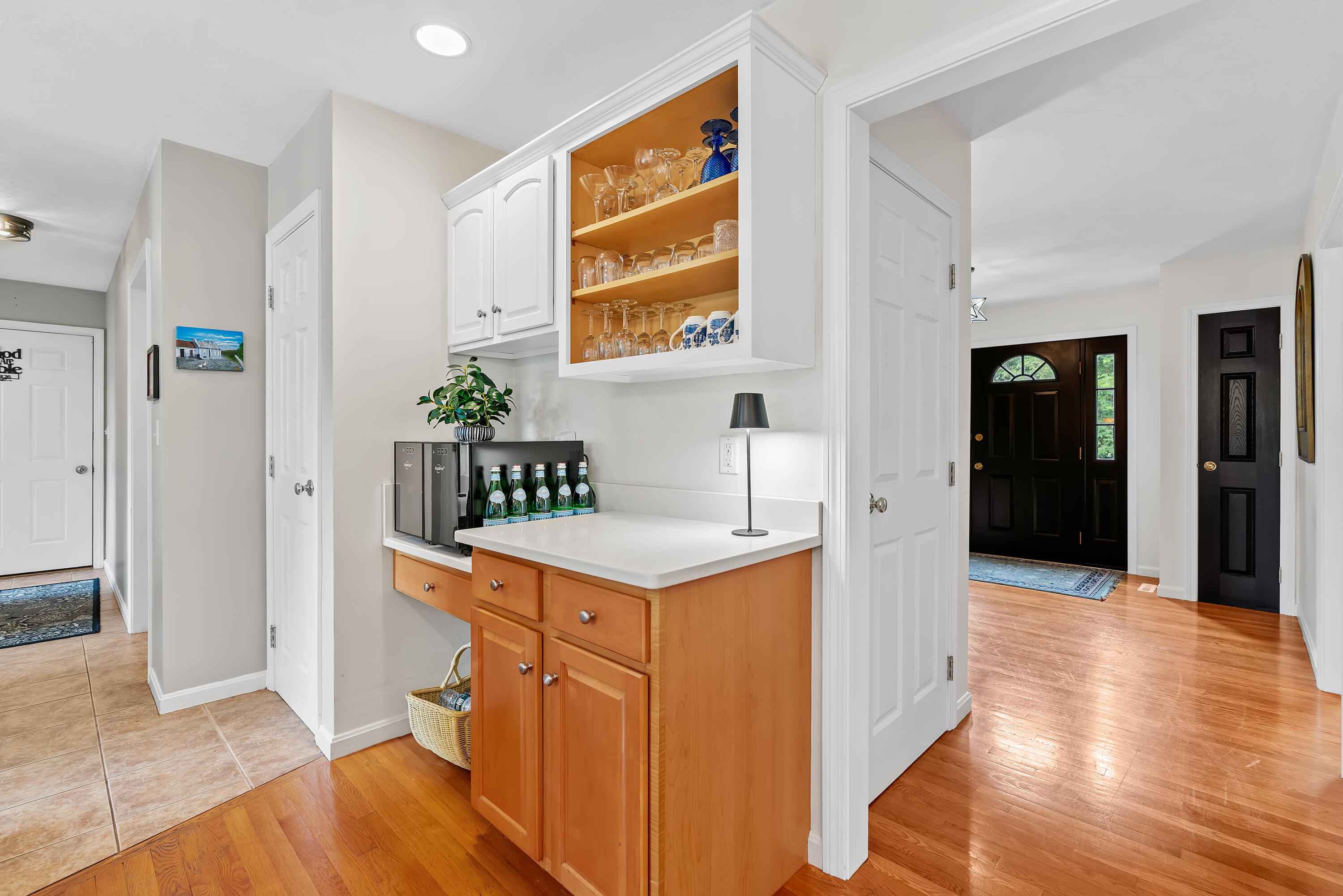  2 Ture Lane, Holbrook, MA, 02343 - 物件實景