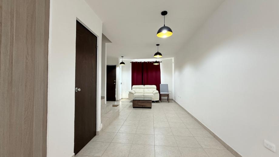 Querétaro, Querétaro, 76116, Mexico, 3 Bedrooms Bedrooms, ,3 BathroomsBathrooms,Residential,For Sale,1994467