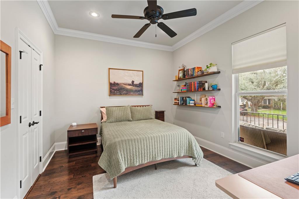 New Orleans, Louisiana, 70122, United States, 4 Bedrooms Bedrooms, ,4 BathroomsBathrooms,Residential,For Sale,1850074