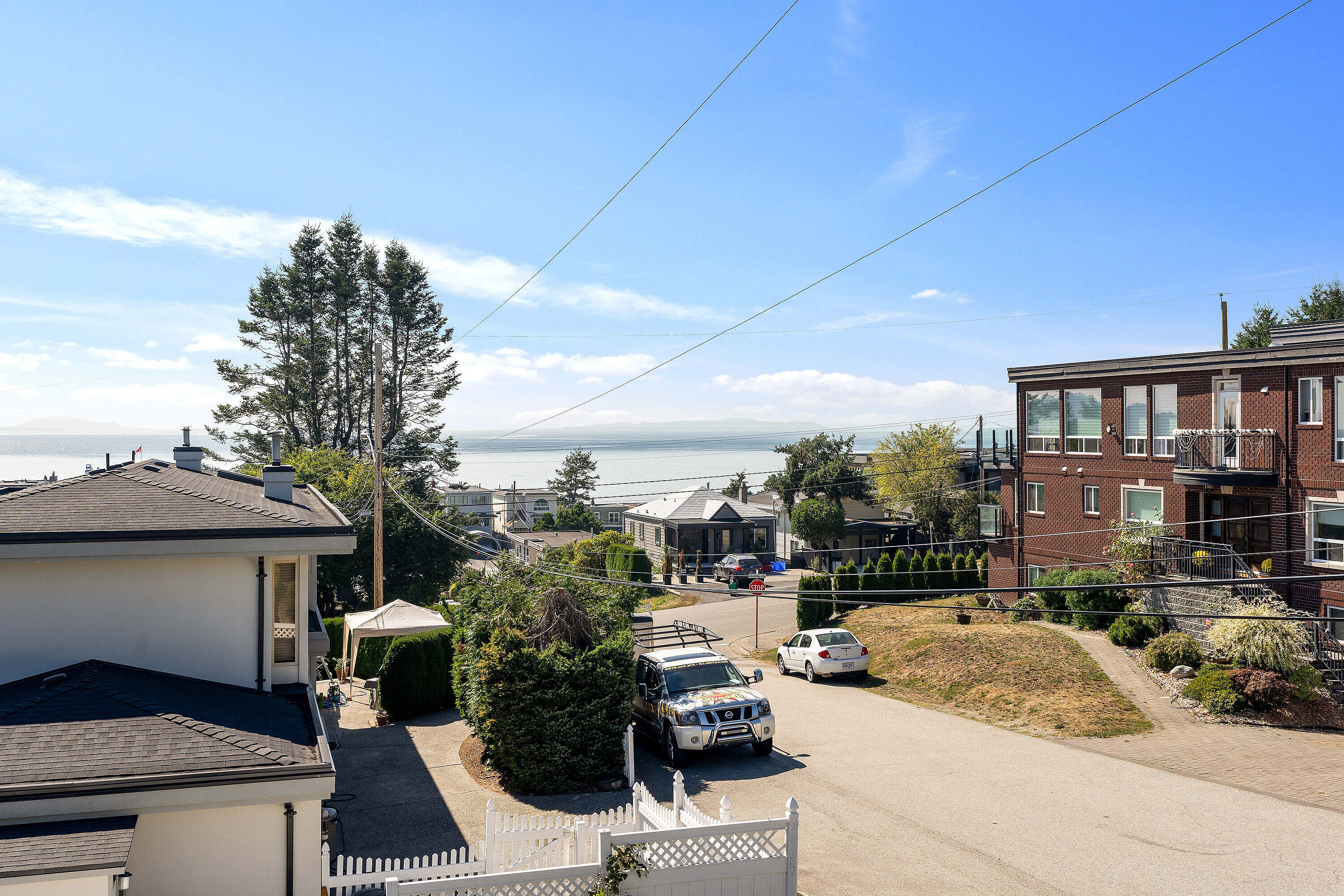  Bespoke Luxury in White Rock - 物件實景