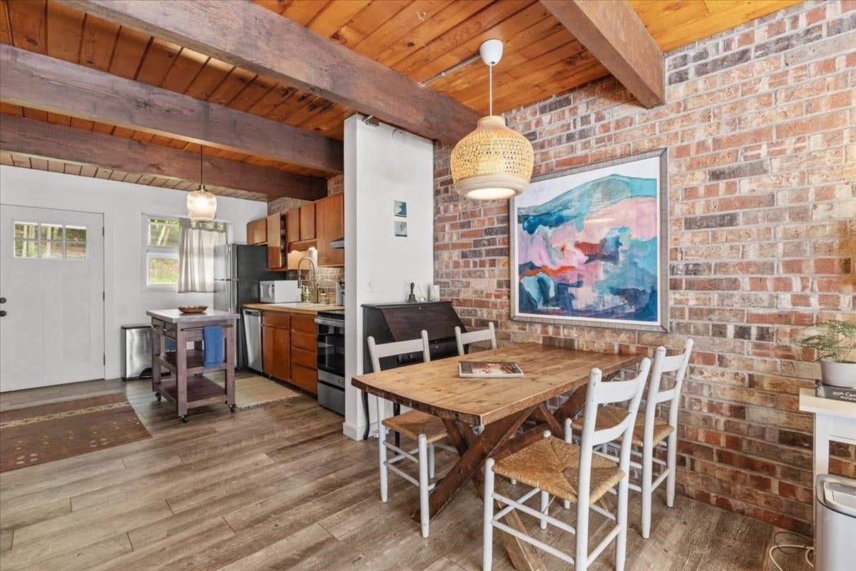 Stowe, Vermont, 05672, United States, 3 Bedrooms Bedrooms, ,2 BathroomsBathrooms,Residential,For Sale,1901768