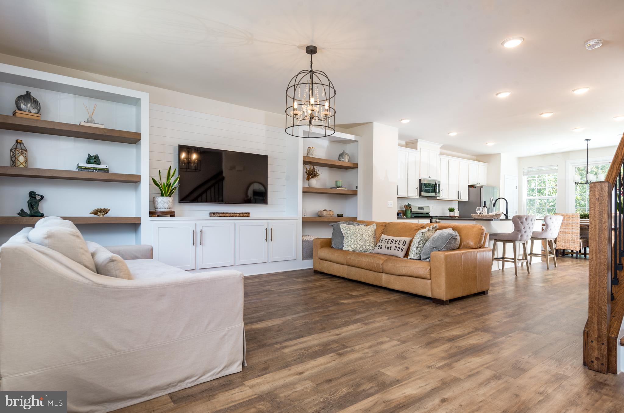 Haymarket, Virginia, 20169, United States, 4 Bedrooms Bedrooms, ,4 BathroomsBathrooms,Residential,For Sale,1980025