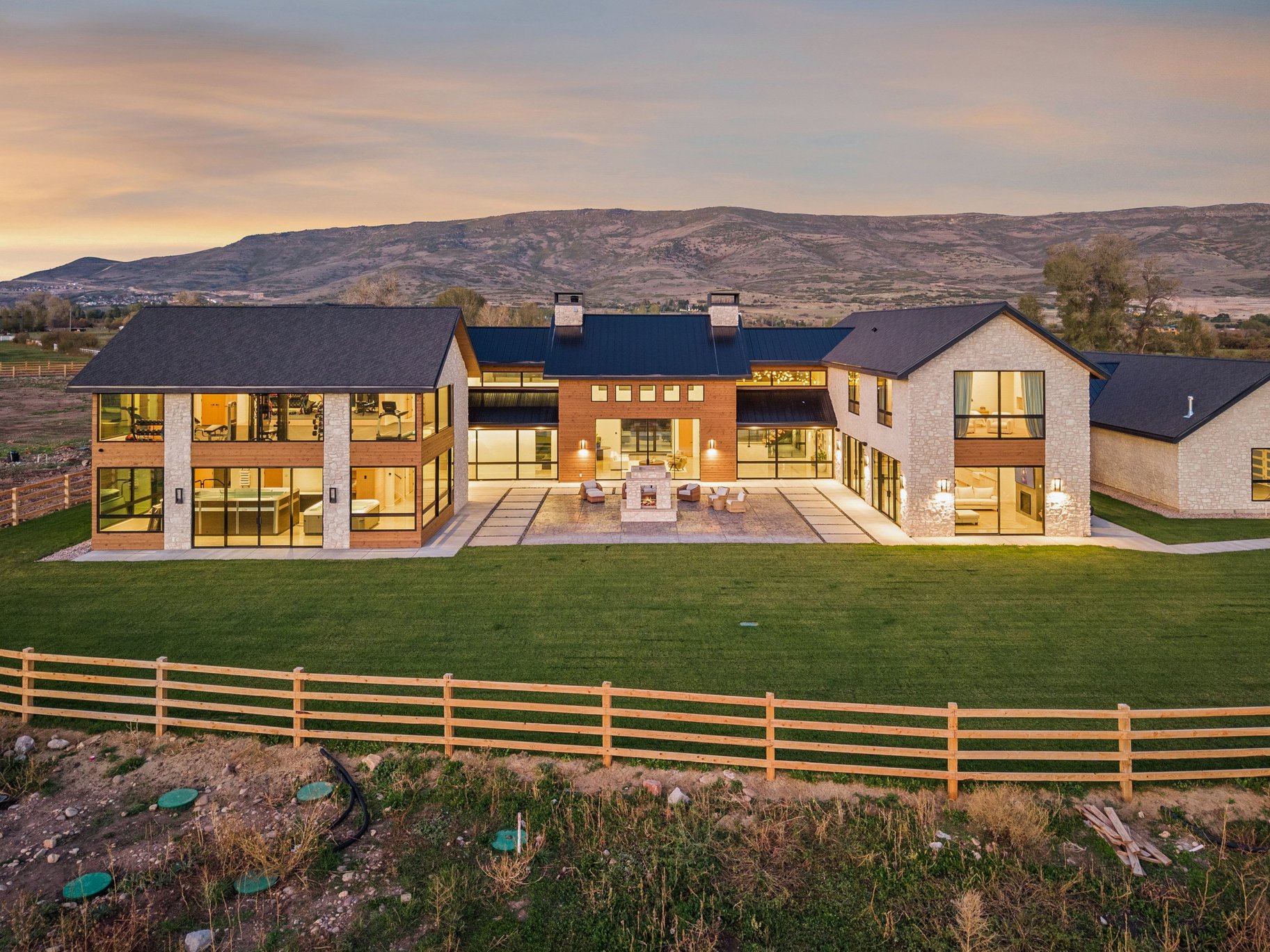  A Modern Estate Framed by Mount Timpanogos - 物件實景