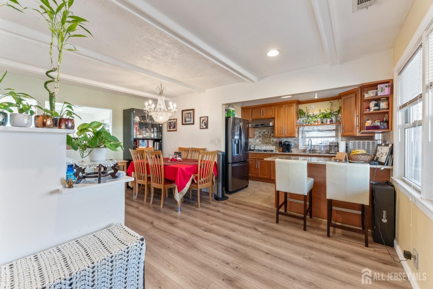 Edison, New Jersey, 08817, United States, 3 Bedrooms Bedrooms, ,2 BathroomsBathrooms,Residential,For Sale,2010060