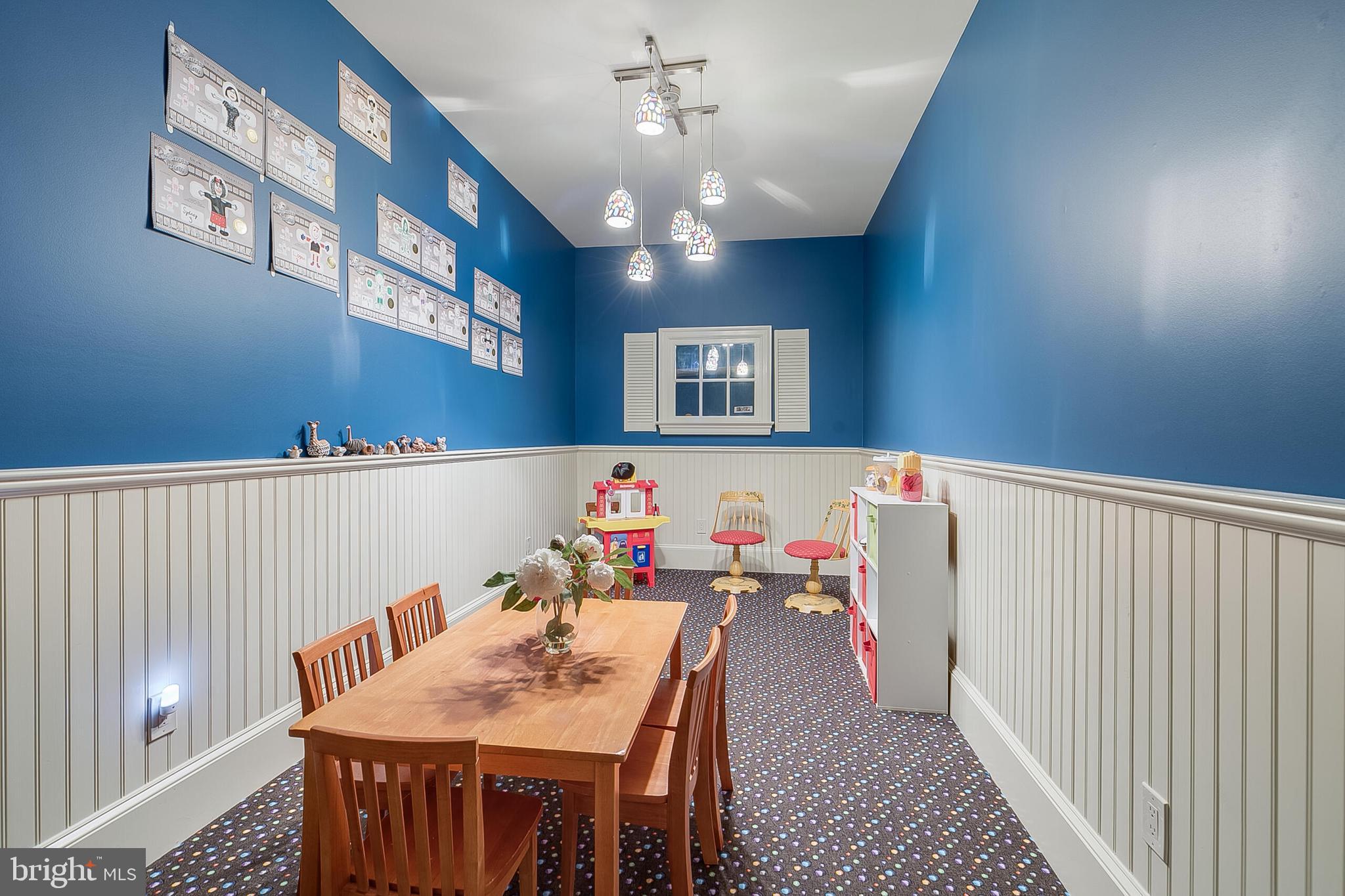 Leesburg, Virginia, 20175, United States, ,Residential,For Sale,2005679