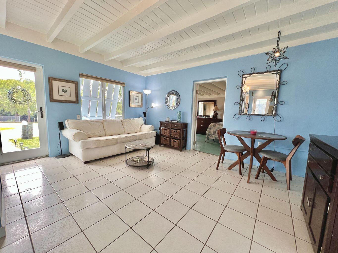 KEY LARGO, Florida, 33037, United States, 1 Bedroom Bedrooms, ,1 BathroomBathrooms,Residential,For Sale,1827867