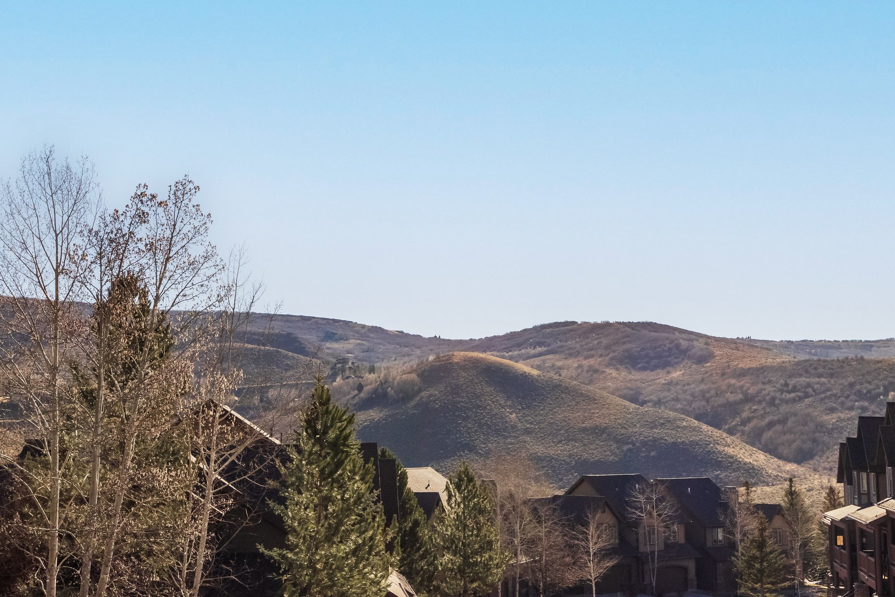  Modern Design Meets Alpine Charm in Jeremy Ranch - 物件實景