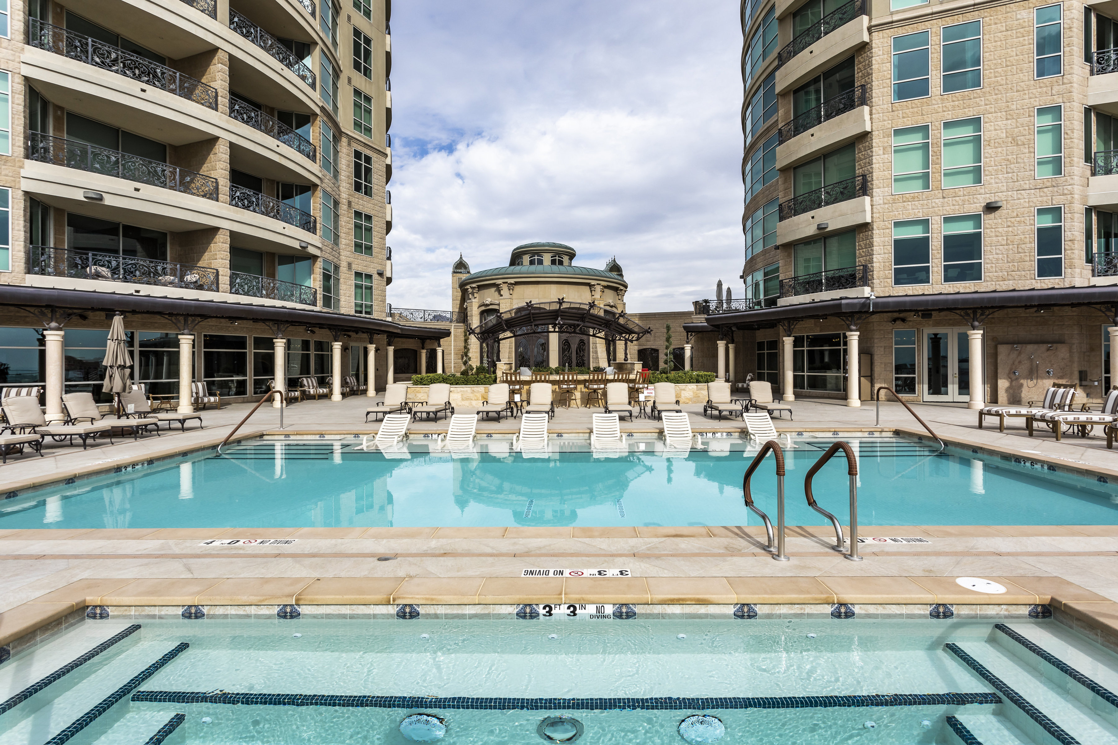  Stunning home at One Queensridge Place - 物件實景