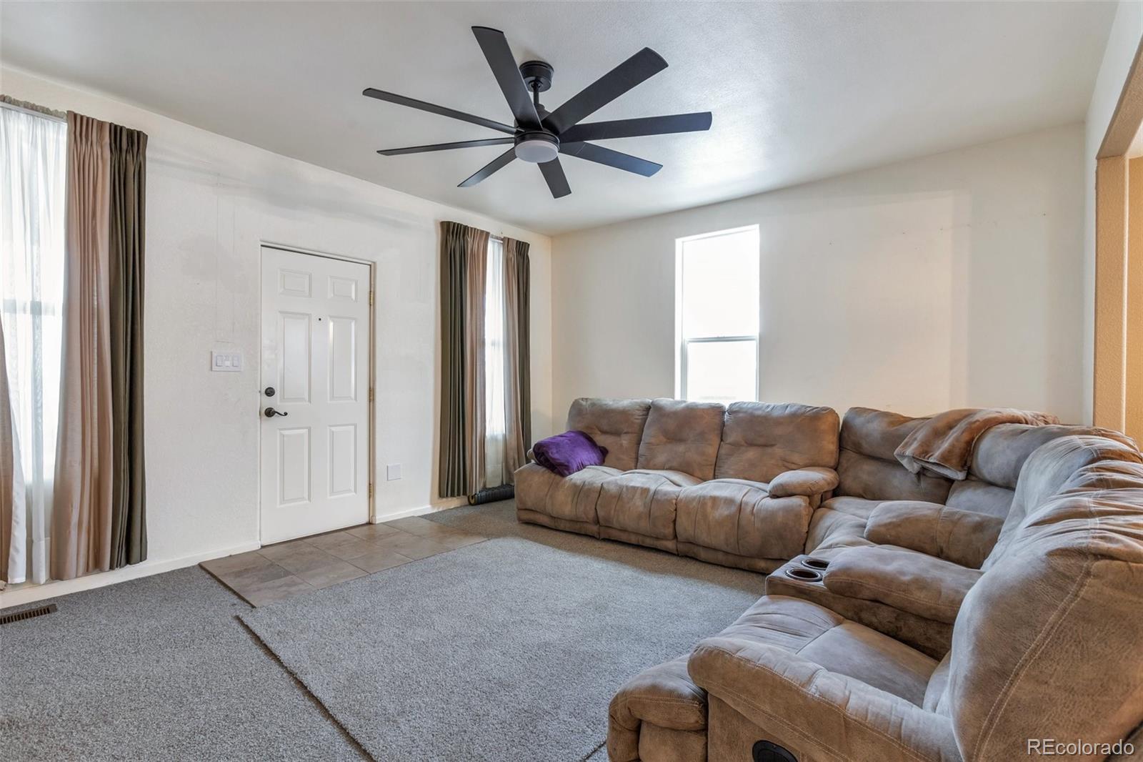 Golden, Colorado, 80401, United States, 2 Bedrooms Bedrooms, ,1 BathroomBathrooms,Residential,For Sale,1866124