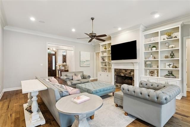 Madisonville, Louisiana, 70447, United States, 4 Bedrooms Bedrooms, ,6 BathroomsBathrooms,Residential,For Sale,1921490