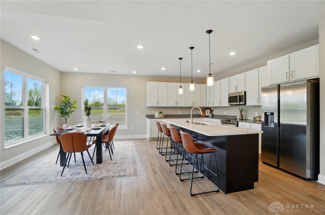 Springfield, Ohio, 45502, United States, 3 Bedrooms Bedrooms, ,3 BathroomsBathrooms,Residential,For Sale,1987754