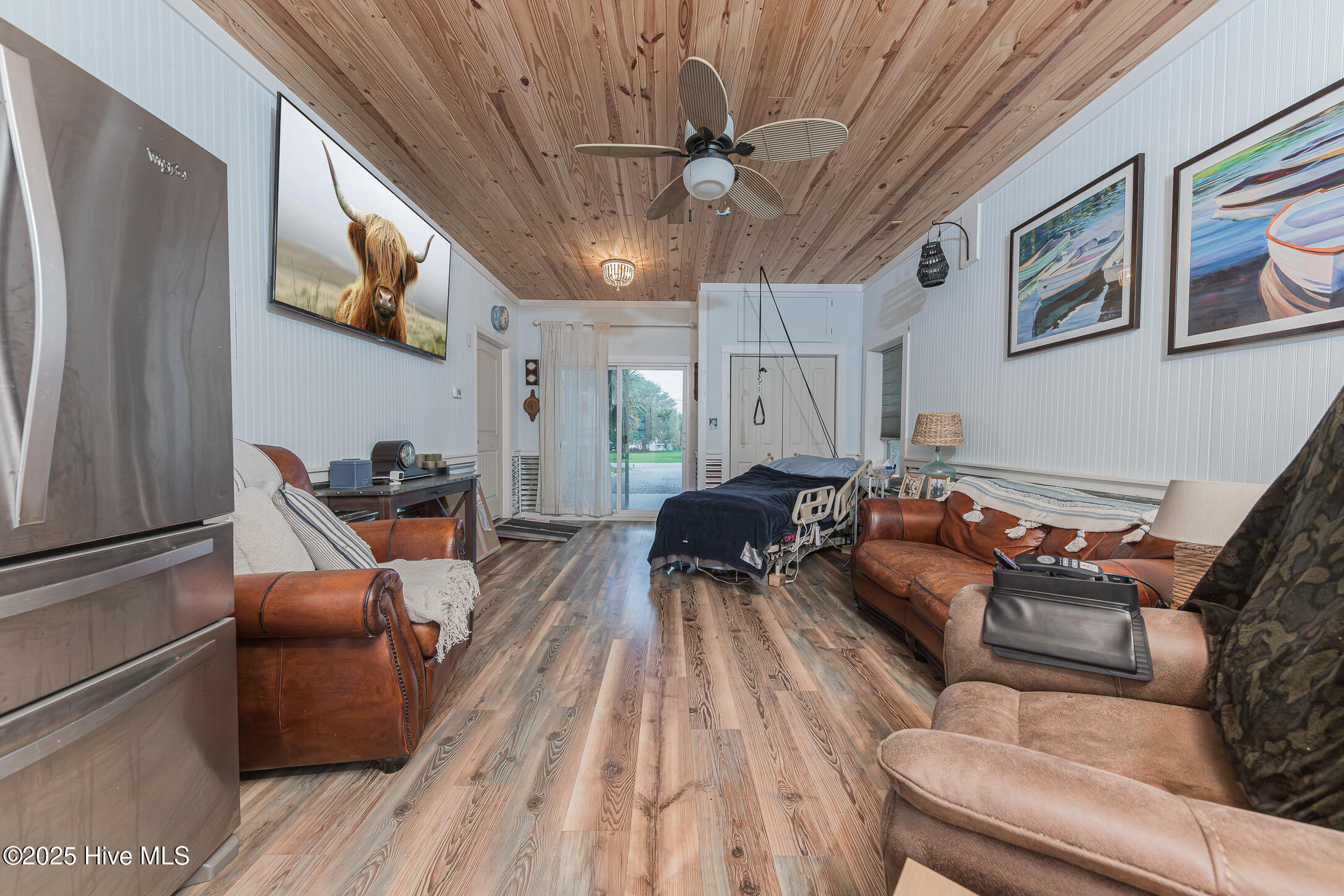 Hubert, North Carolina, 28539, United States, 4 Bedrooms Bedrooms, ,3 BathroomsBathrooms,Residential,For Sale,1974043