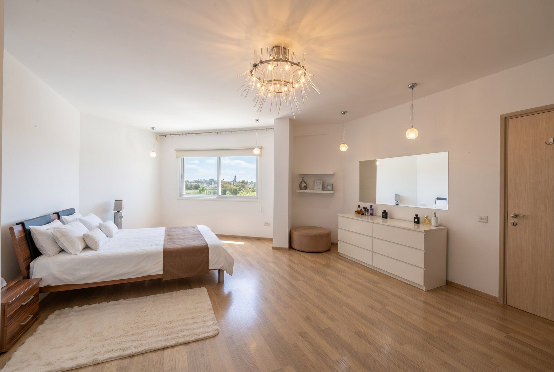  Five Bedroom Villa with a Private Pool in Aradippou, Larnaca - 物件實景