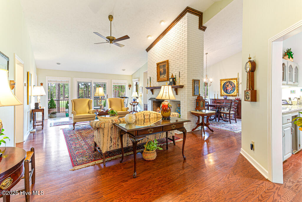 Pinehurst, North Carolina, 28374, United States, 2 Bedrooms Bedrooms, ,2 BathroomsBathrooms,Residential,For Sale,1984734