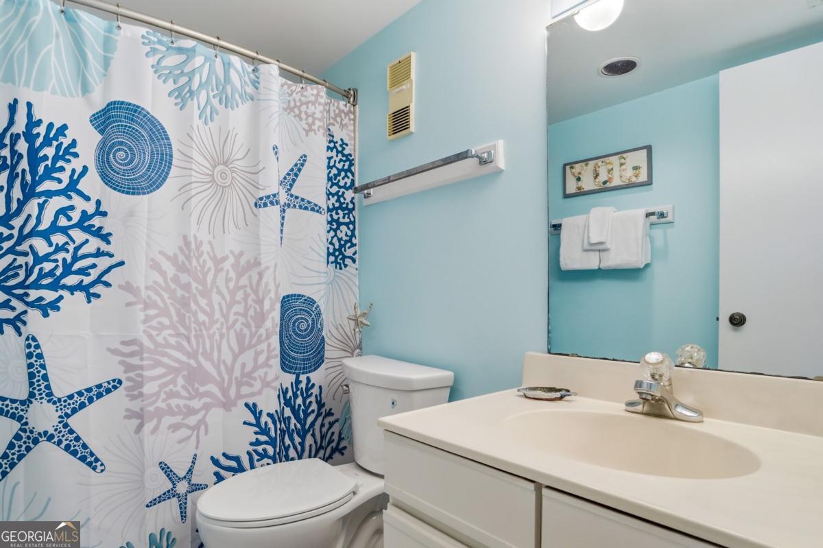 St. Simons, Georgia, 31522, United States, 2 Bedrooms Bedrooms, ,2 BathroomsBathrooms,Residential,For Sale,1991372